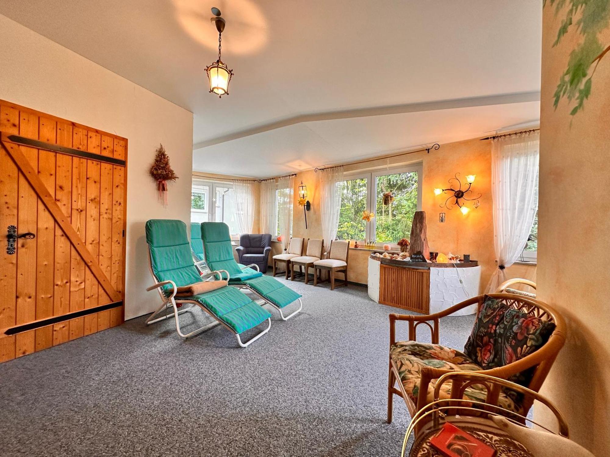 Pension Zum Loewen, Parkplatz, Fruehstueck, Wlan, Zentral Бад-Штебен Екстер'єр фото